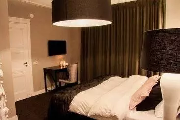 Hotel Huis Van Bewaring