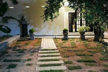 דירות לתיירים Navis Villa