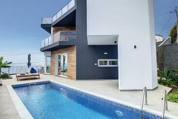 شقق خاصة سياحية Villa Omar By Lovelystay