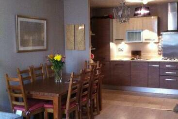 游客公寓 Beautiful Apartment Central Location