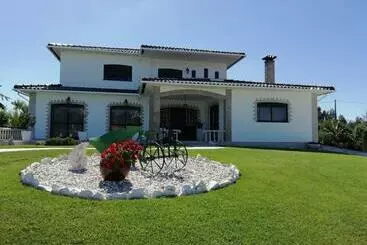 آپارتمان‌های توریست‌ها Casa Do Vale