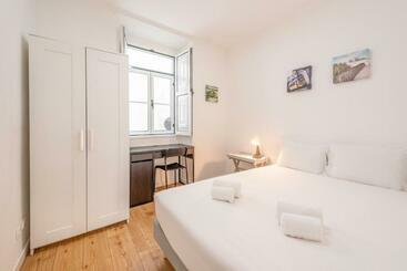 ツーリストアパートメント Guestready   Cool & Cozy Central Lisbon Flat