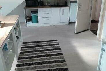 ツーリストアパートメント Logement Convivial, Charmant Et Spacieux