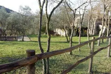 Apartamentos turísticos Charming 4 Bed Cottage 15 Minutes From Florence