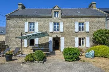 Vakantie-appartementen Villa Plouhinec, 5 Pièces, 6 Personnes   Fr 1 479 141