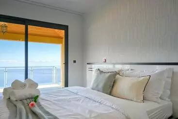 ツーリストアパートメント Bairos House, A Home In Madeira