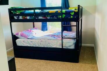 관광객 아파트 Cozy 4br In Suburbs Of Metro Atlanta