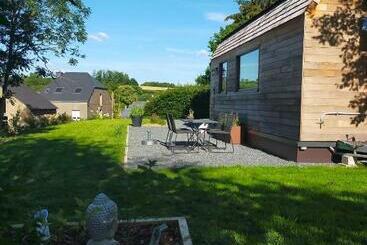 Apartamentos turísticos Tiny Messancy, Une Immersion Dans La Nature !