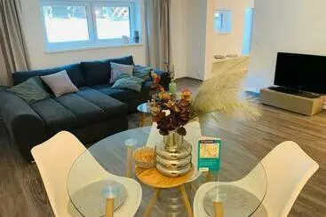 ツーリストアパートメント Schickes Apartment Mit Direkter Waldrandlage