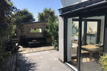 Apartamentos turísticos Sunnyview 5 Bed House In Kingsbridge With Parking