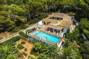 Turistihuoneistot Romero   Managed By Almarina Villas