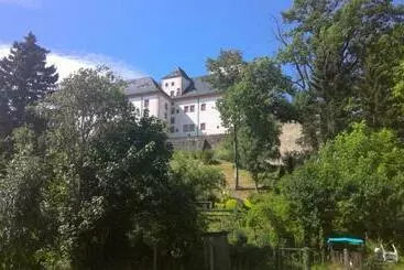 ツーリストアパートメント Ferienwohnung Augustusburg