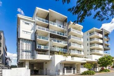 Жильё для туристов Luxurious 3bdr Townhouse In Great Location