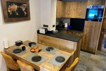 آپارتمان‌های توریست‌ها Les Jardins De Val