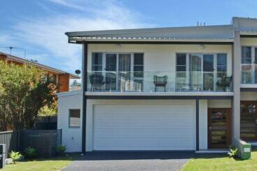 관광객 아파트 Nimbus 14a Mcintyre Street