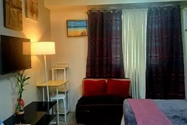 ツーリストアパートメント Amaia Steps Altaraza By Gemcondotel Jamyatz Homestay