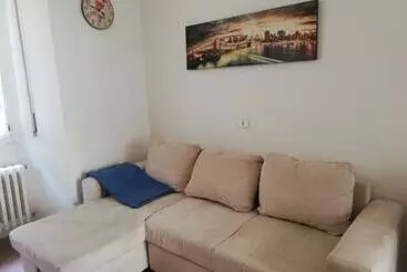 Turistihuoneistot Appartamento 3 Del Vecchio Convento