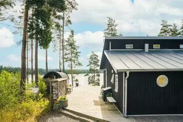 Ferienwohnungen Fantastic House In Vaggeryd With A Panoramic Location By The Lake Fangen