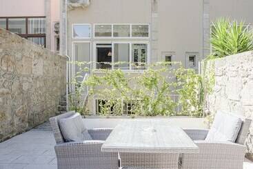 Жильё для туристов Liiiving   Downtown Secret Terrace