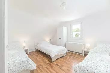 ツーリストアパートメント Monteurwohnung In Lorch Raumschmide Apartments