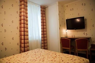 בית מלון כפרי Hôtel Les Platanes