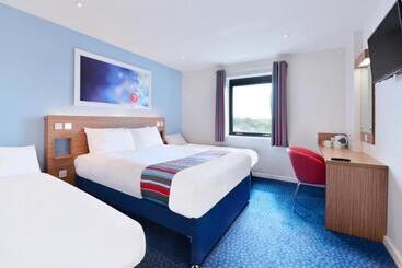 Otel Travelodge Okehampton Whiddon Down