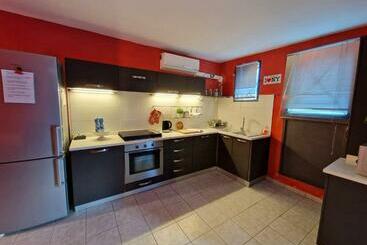 شقق خاصة سياحية Appartamento Incantevole Con Garage Di Proprietà