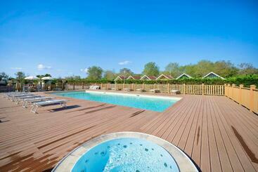 شقق خاصة سياحية Camping Grande Italia Belvedere 1