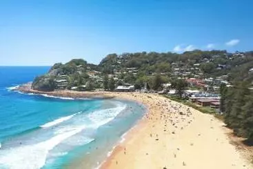 ツーリストアパートメント Edge Luxury Apartment   Close To Beach