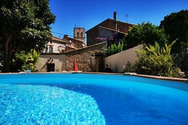 דירות לתיירים L Oranger   Charmante Maison Entre Vignes, Mer Et Montagne