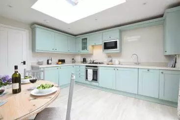 ツーリストアパートメント Sea Thrift Cottage, Aldeburgh