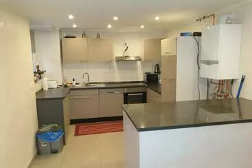 ツーリストアパートメント Sehr Grosse 5 Zimmer Wohnung Mit Garten Und Terasse