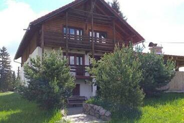 شقق خاصة سياحية János Panzió