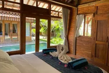 ツーリストアパートメント Nature Villa