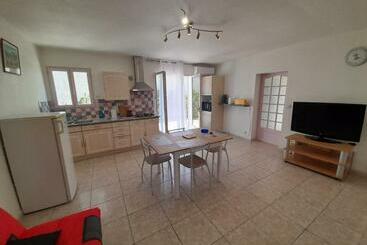 游客公寓 Appartement Avec Extérieur Et Parking Gratuit