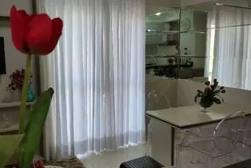 ツーリストアパートメント Apto Decorado Terreo