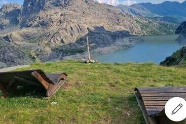 Жильё для туристов Mary House 3