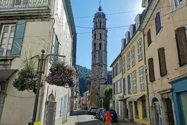 ツーリストアパートメント Pres Des Thermes