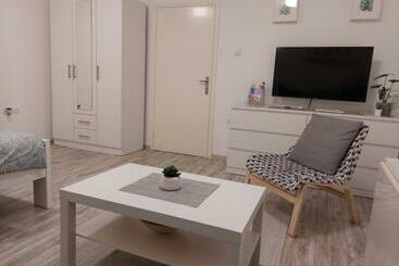 Appartamenti turistici Street Apartment