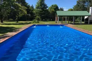 ツーリストアパートメント Casa Quinta En Cerrito Colorado