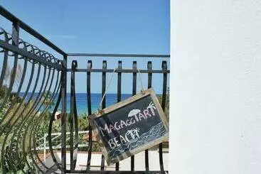 Apartamenty turystyczne Magaggiari Beach House