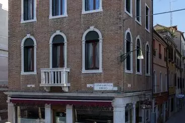 Pensão Fosca Venice Rooms