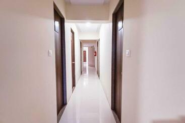 酒店 Pop 92353 Crown