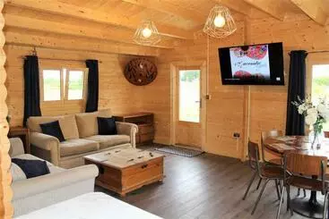 Apartaments turístics Stunning 5 Bed Cabin In Ashton Under Hill