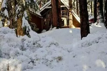 Turistihuoneistot Modern Cabin Get Away   Close To Apple Hill