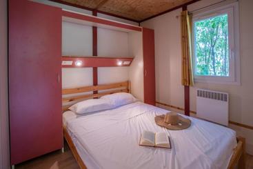 هتل Bungalows & Rooms   Gît ôstal