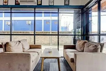 Hotelli Collection O 91499 John Lebron House