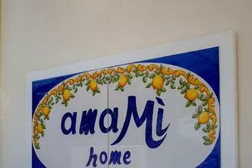 تختخواب و صبحانه Amamì Home
