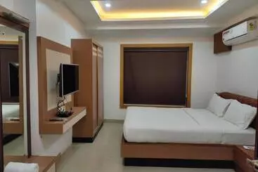 Hotel Auhtel Kannur