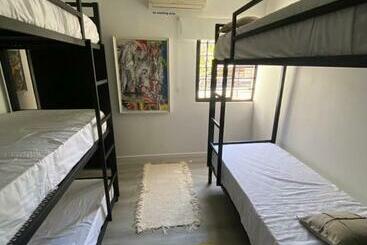 شقة فندقية Ahakthanemun Hostel Habitaciones Compartidas Y Privadas